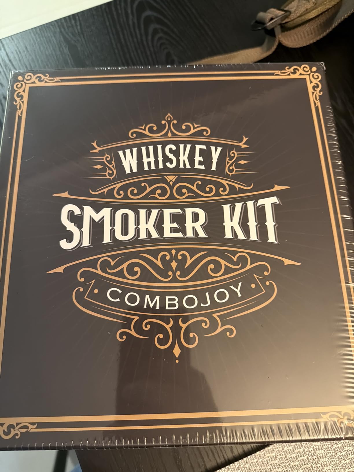 ComboJoy Whiskey Smoker Kit with torch and glasses